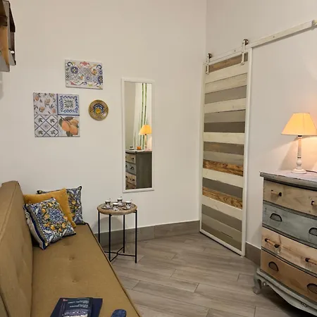 L'angoletto Di Andrea Appartement *
